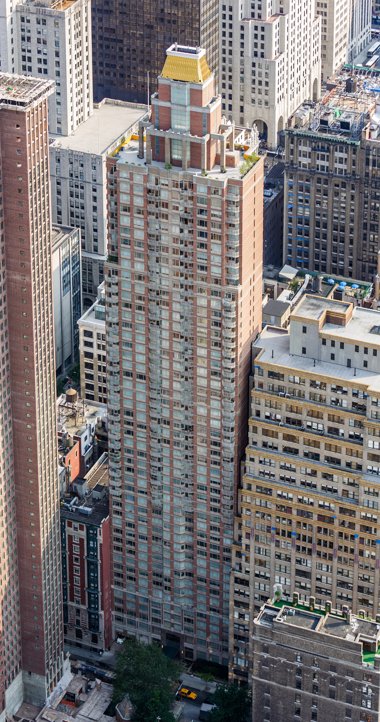 Instrata Nomad, New York City - View from Empire State Building. © Mathias Beinling